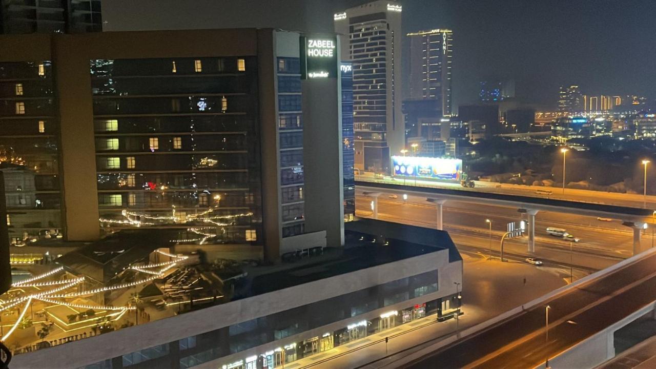 Dubai Hostel Экстерьер фото